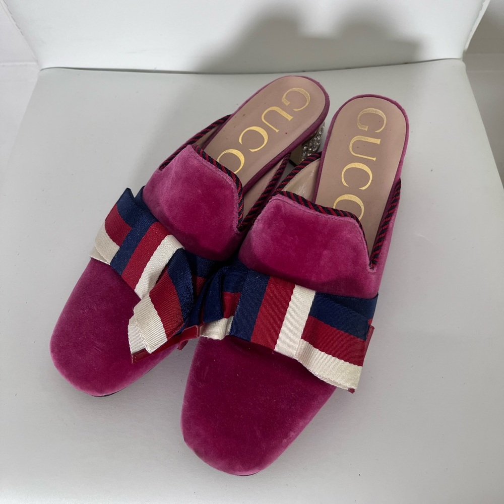 Gucci Velvet Mule Heel